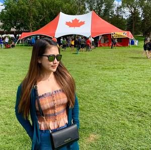 Meet your Posher, Carla mae